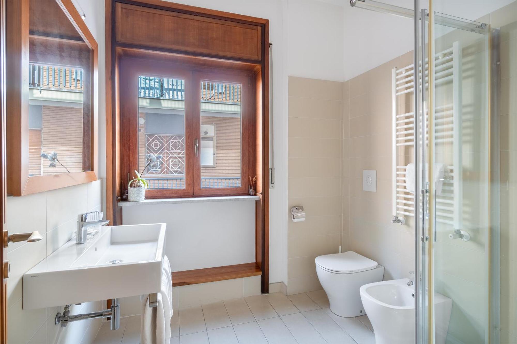 Starhost - Golden Suite Salerno Bagian luar foto